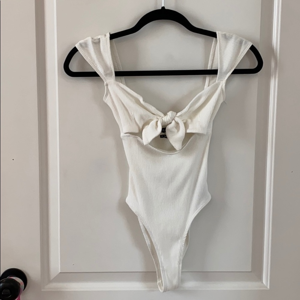 urban outfitters bodysuit